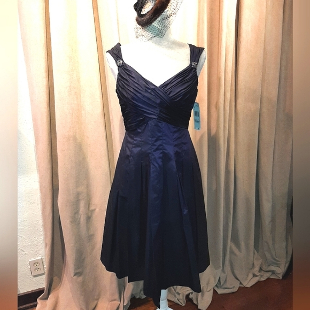 Jones New York formal dress